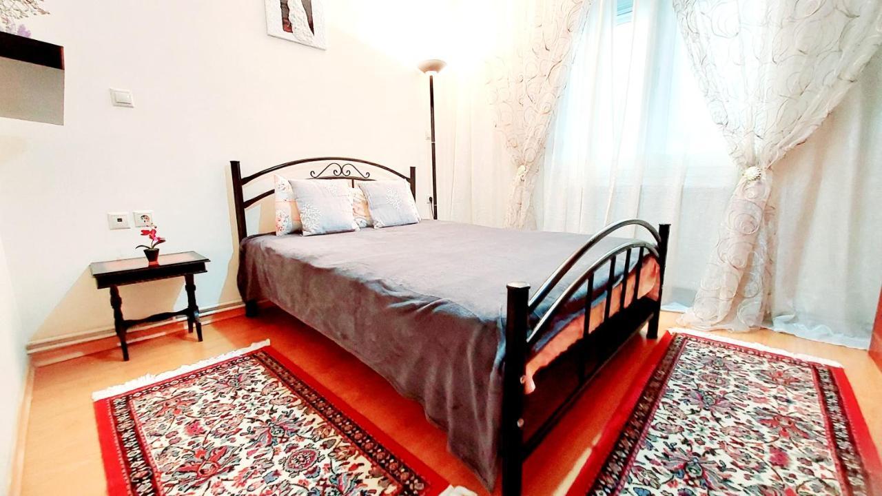 "Home Sweet Home" 3 Bedrooms Big House 110M Free Indoor Parking! Thessaloniki Exterior foto